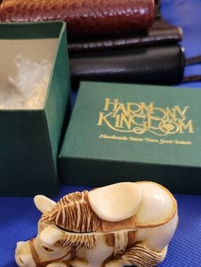 Harmony Kingdom Cream & Brown Ceramic Horse Décor Figurine With Box